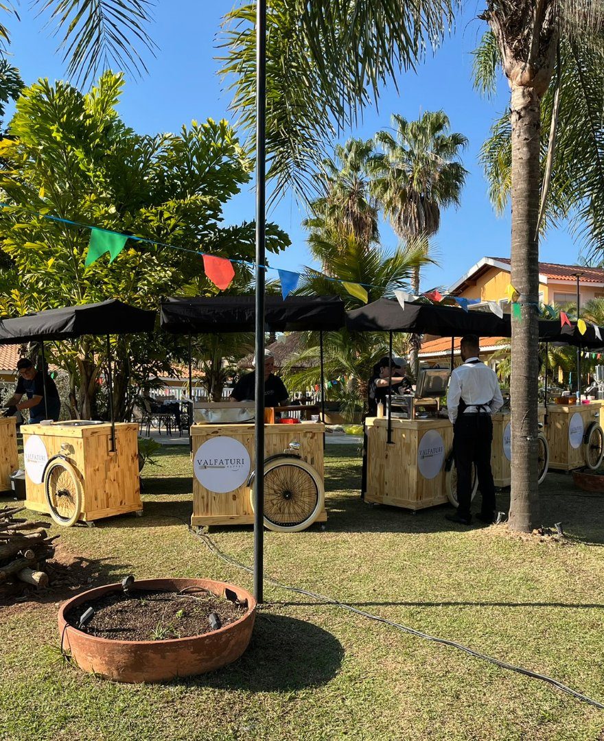 Carrinhos VALFATURI Buffet em festa